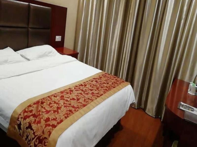 Greentree Inn Jiangsu Suzhou Wuzhong District Dongwu North Road Business Hotel Bagian luar foto